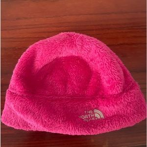 Women’s North face winter hat and matching gloves size medium. Pink